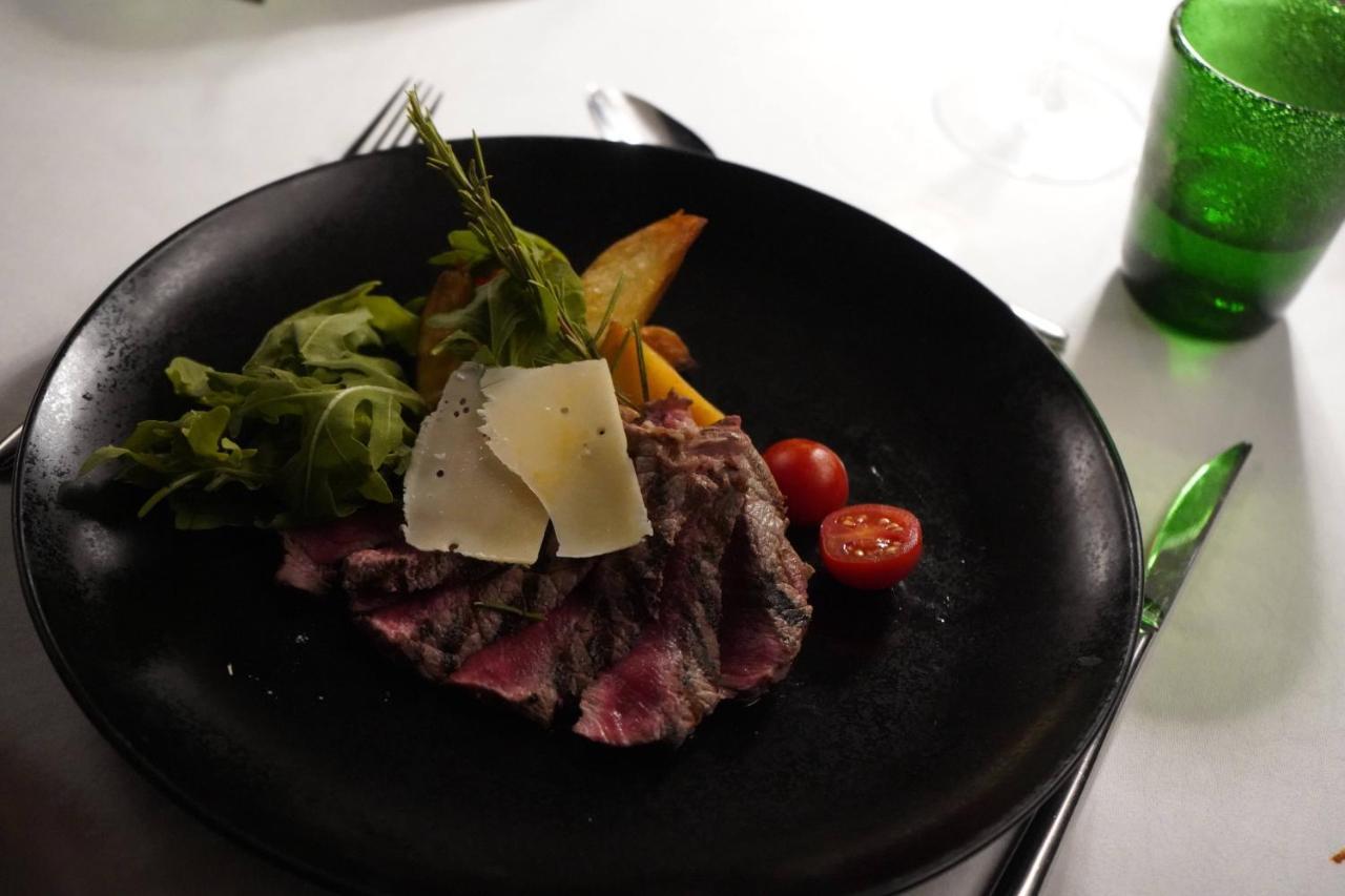 Hotel Maestrale Riccione Kültér fotó