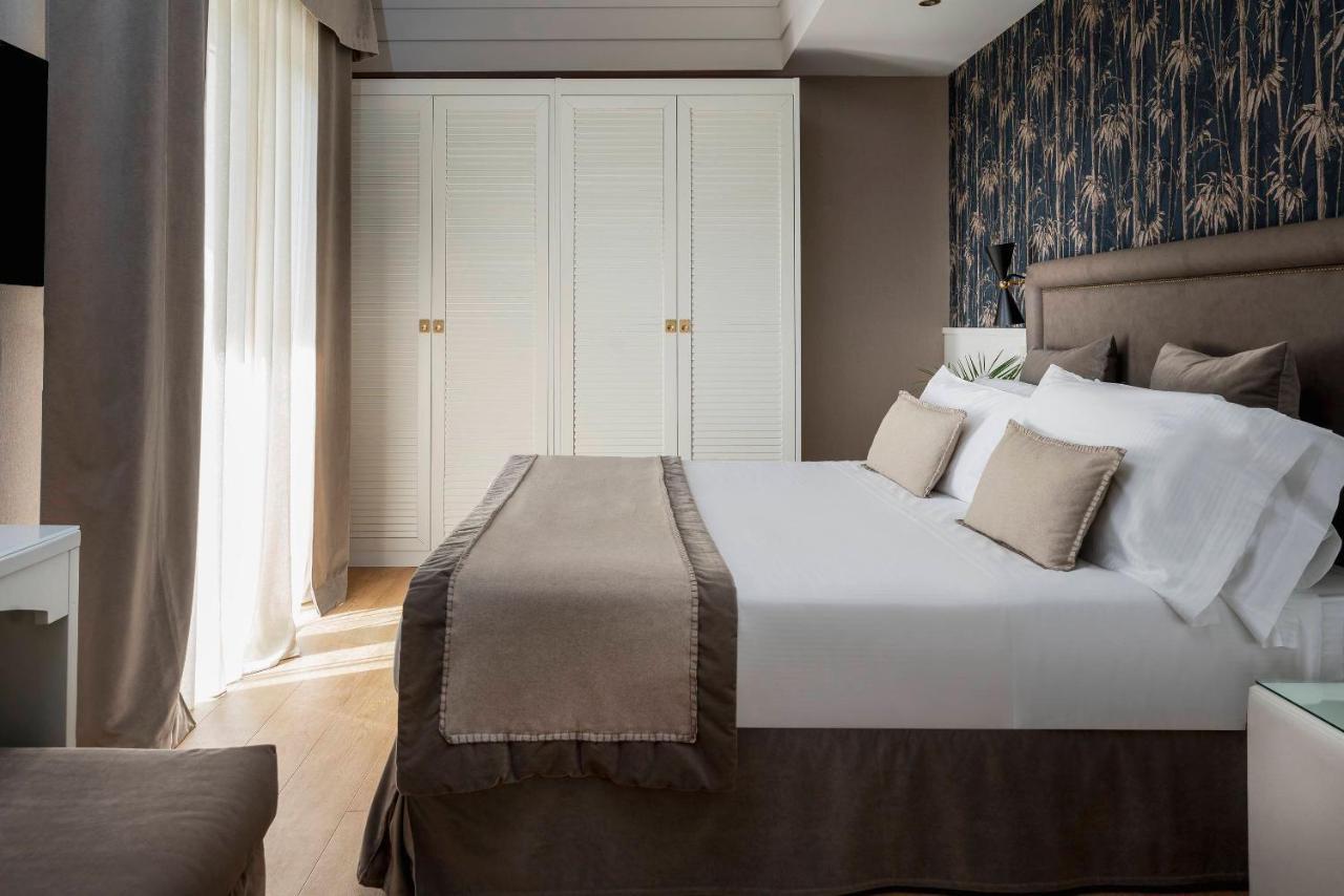 Hotel Maestrale Riccione Kültér fotó